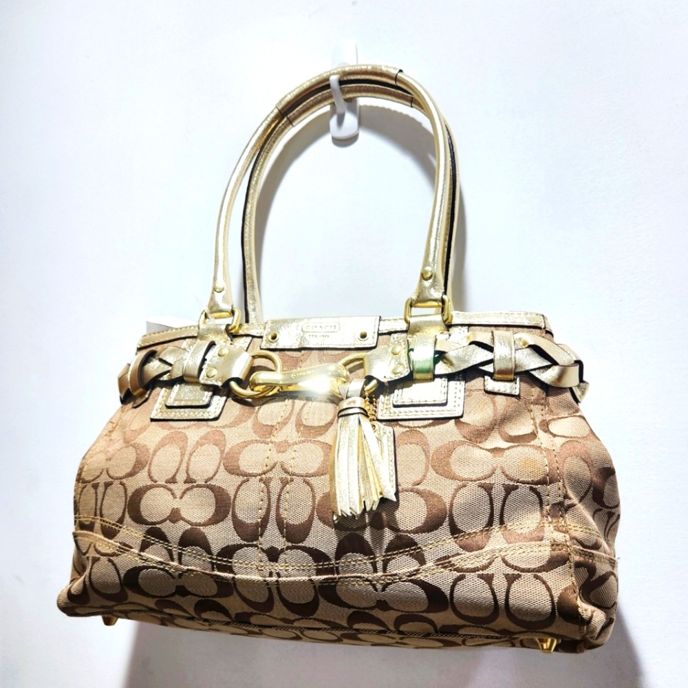 Coach handbag
